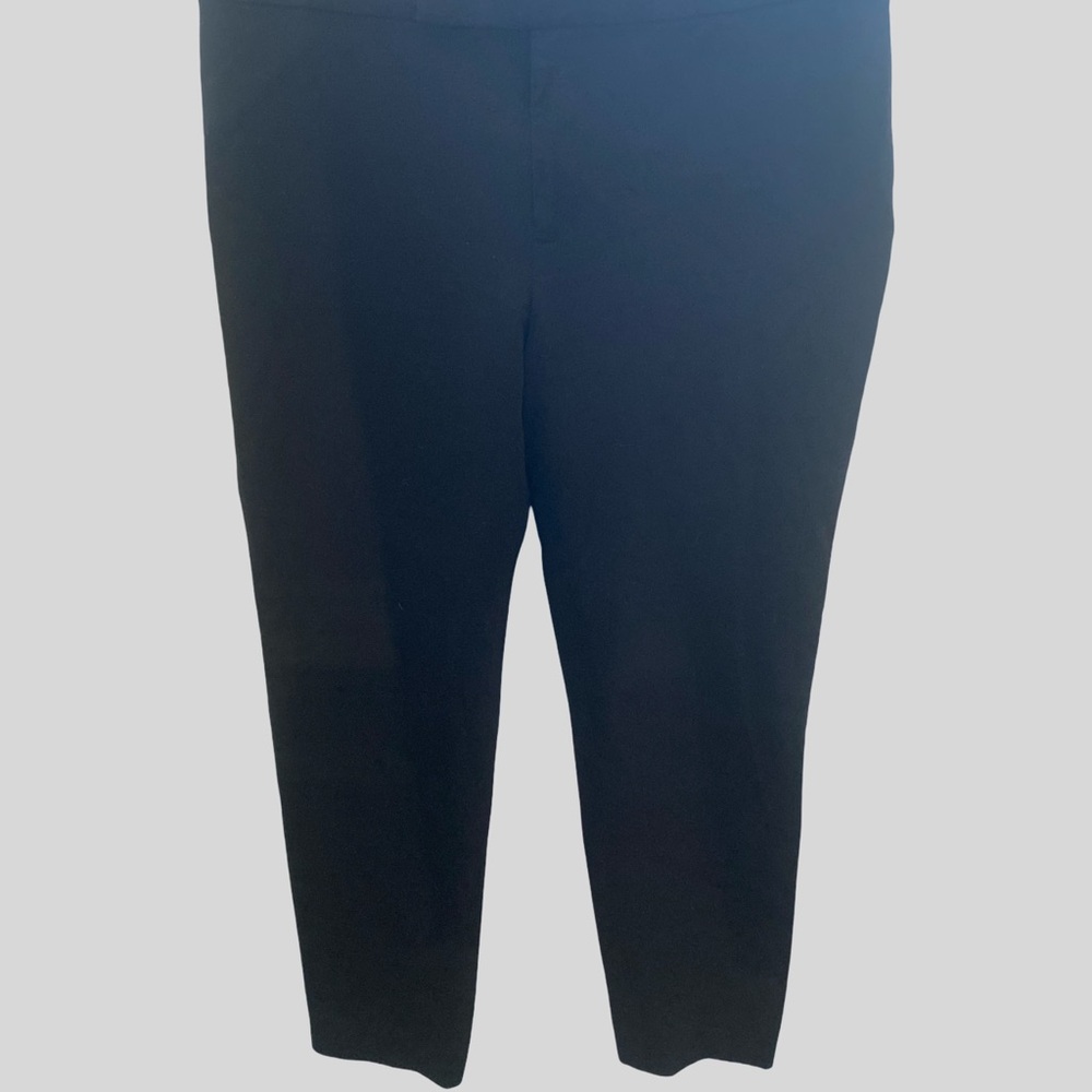 Woman’s business casual Ralph Lauren classic black pants size 6